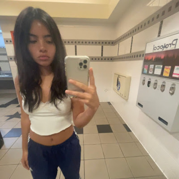 valeryjah2398